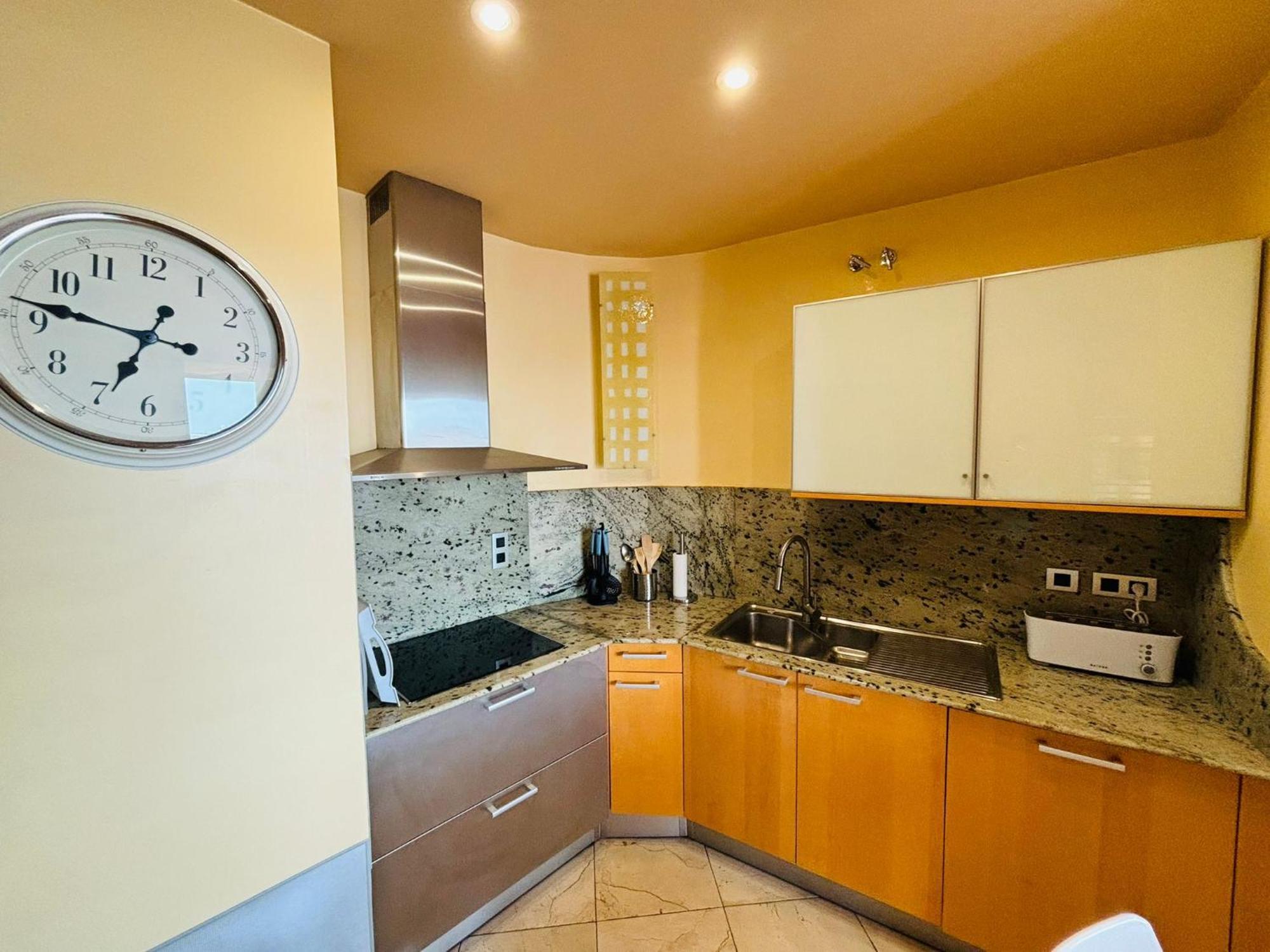 Atico Duplex, Con Piscina Privada, Jacuzzi Y Gimnasio Holiday home